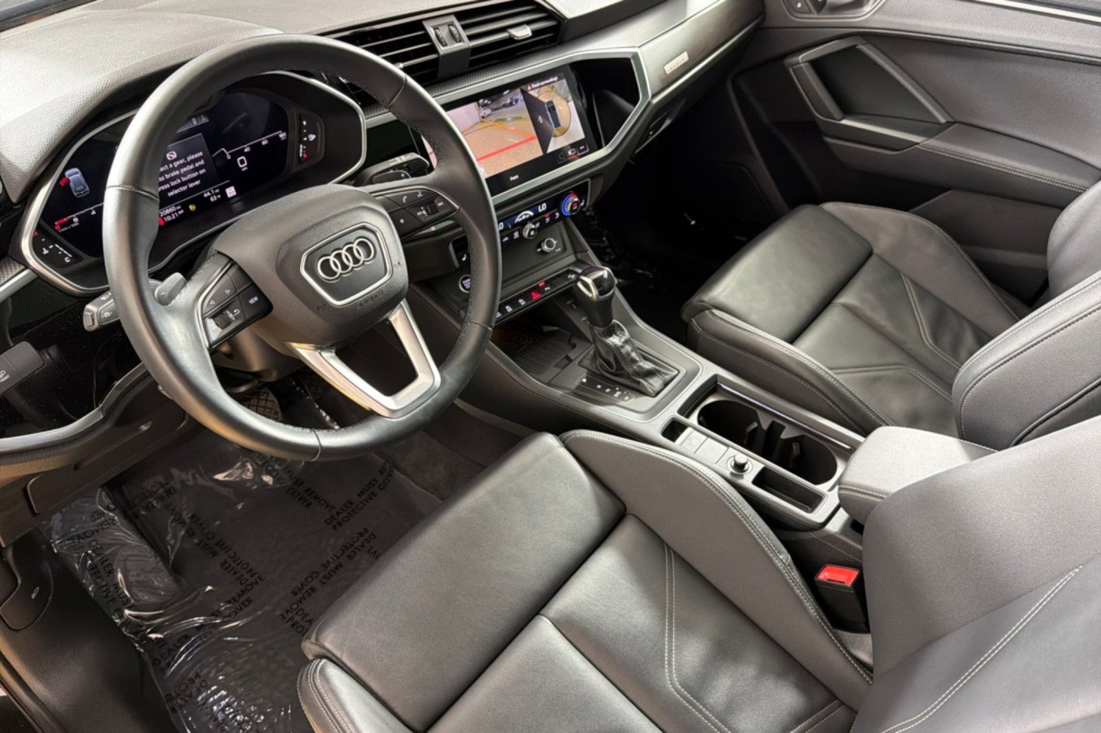 Used 2024 Audi Q3 2.0T Premium Plus AWD/4WD image 9