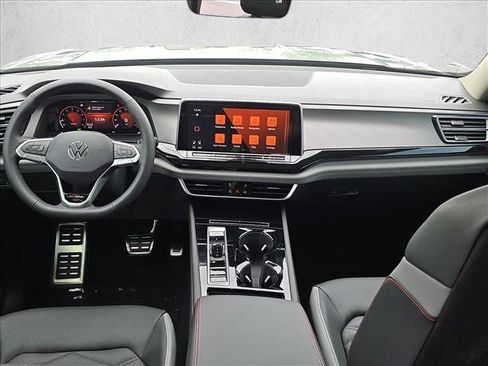 New 2026 Volkswagen Atlas Peak Edition AWD/4WD image 19