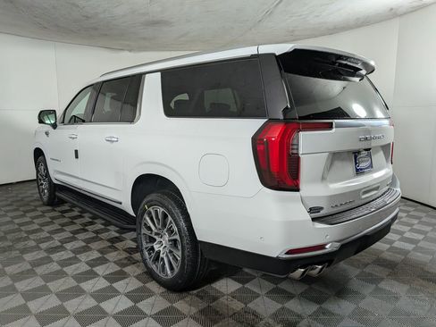 New 2026 GMC Yukon XL Denali w/ LPO, Floor Liner Package image 4