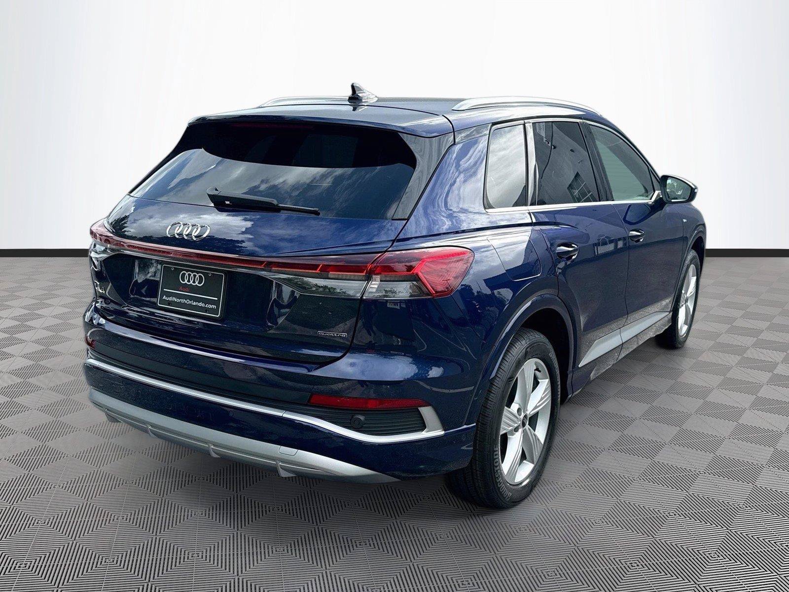Used 2024 Audi Q4 e-tron Premium Plus w/ Premium Plus AWD/4WD image 7