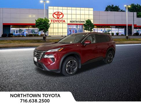 Used 2025 Nissan Rogue SV AWD/4WD image 23