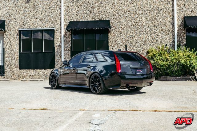Used 2014 Cadillac CTS V RWD image 44