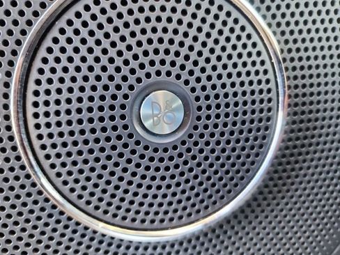 Used 2024 Ford Expedition Limited image 14