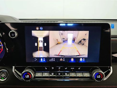 New 2026 Chevrolet Colorado Z71 w/ Technology Package AWD/4WD image 26