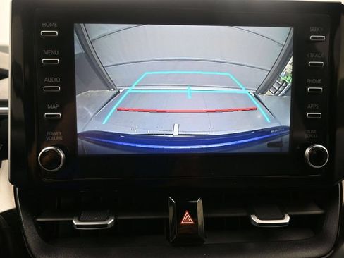 Used 2020 Toyota Corolla SE FWD image 12