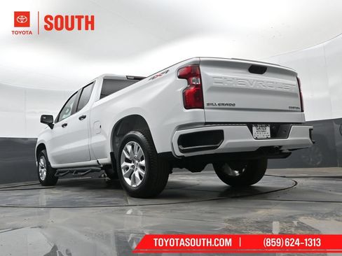 Used 2022 Chevrolet Silverado 1500 Custom AWD/4WD image 41