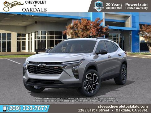 New 2026 Chevrolet Trax RS w/ Sunroof Package FWD image 6