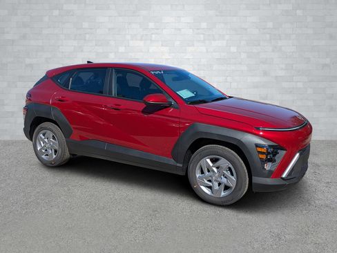 New 2026 Hyundai Kona SE image 2