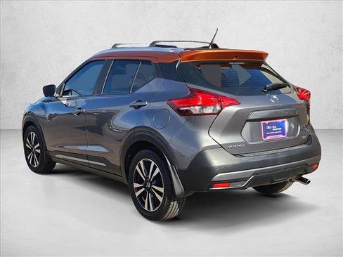 Used 2019 Nissan Kicks SR w/ Exterior Package image 8