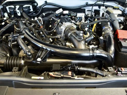 Used 2023 Ford Bronco Outer Banks AWD/4WD image 30