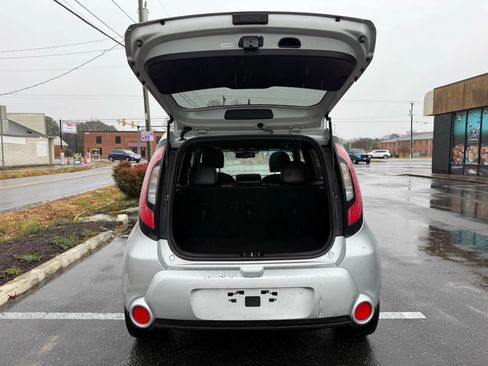 Used 2015 Kia Soul ! w/ Sun & Sound Package image 18