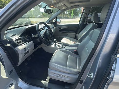Used 2017 Honda Pilot EX-L image 9