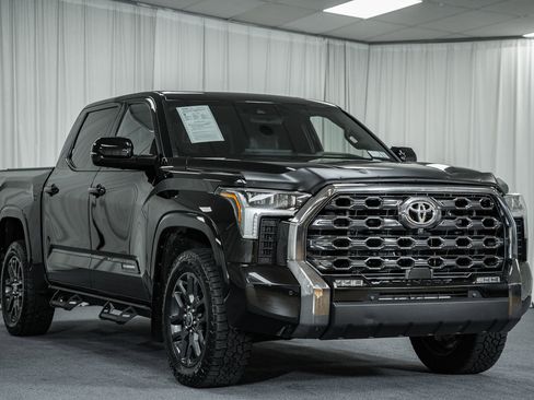 Used 2023 Toyota Tundra Platinum image 1