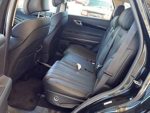 Used 2025 Genesis GV80 2.5T Standard AWD/4WD image 12