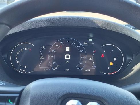 Used 2025 RAM ProMaster 2500 w/ U-Haul Equipment Group FWD image 8