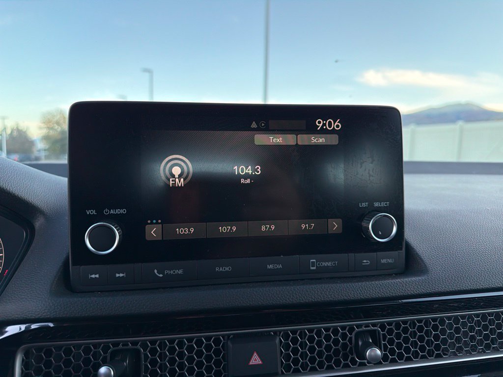 Used 2025 Honda Civic Sport image 24