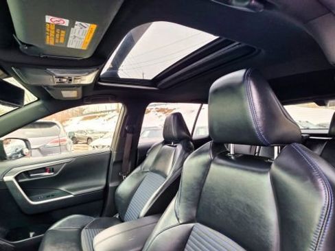 Used 2019 Toyota RAV4 XSE image 10
