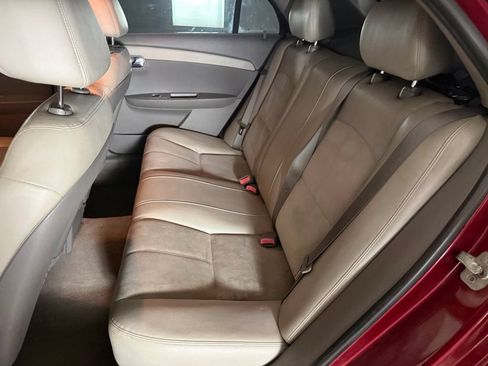 Used 2010 Chevrolet Malibu LT w/ HFV6 Engine Package FWD image 24