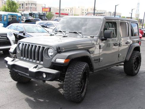 Used 2021 Jeep Wrangler Unlimited Sport AWD/4WD image 4