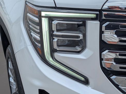 Used 2025 GMC Sierra 1500 Denali w/ Denali Reserve Package image 4