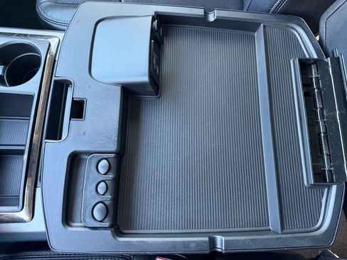 Used 2015 RAM 1500 Sport image 28