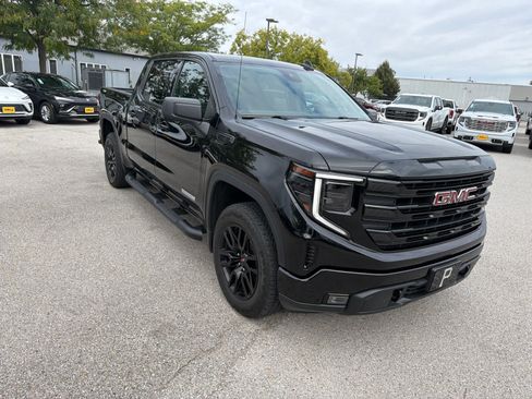 Used 2024 GMC Sierra 1500 Elevation AWD/4WD image 4