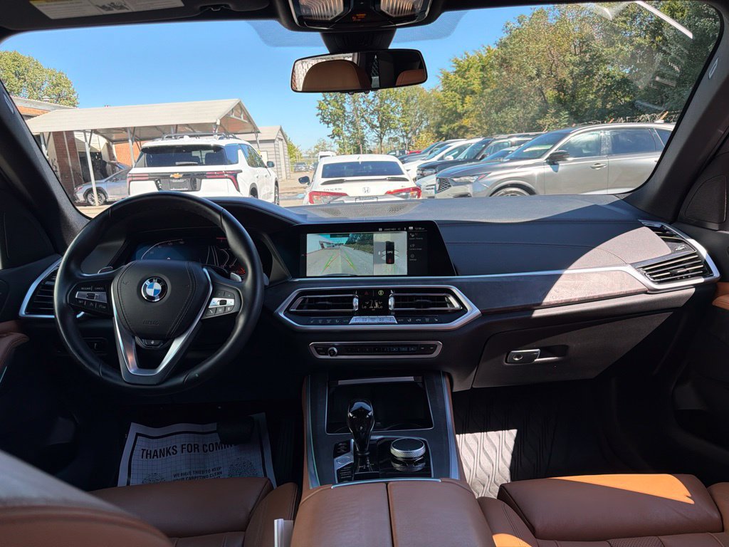Used 2022 BMW X5 xDrive40i w/ Parking Assistance Package AWD/4WD image 22