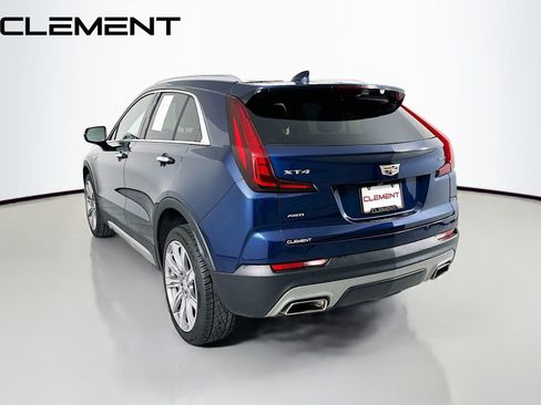 Used 2021 Cadillac XT4 Premium Luxury w/ Sun And Sound Package image 10