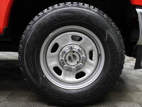 Used 2020 Ford F350 XL w/ Power Equipment Group AWD/4WD image 13