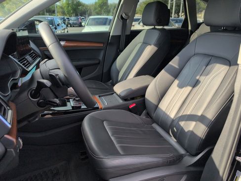 Used 2021 Audi Q5 e Premium Plus w/ Premium Plus Package image 16