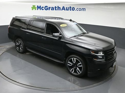 Used 2020 Chevrolet Suburban Premier image 3