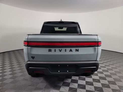 Used 2025 Rivian R1T Adventure AWD/4WD image 4