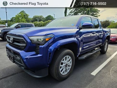 Used 2024 Toyota Tacoma SR5 AWD/4WD image 1
