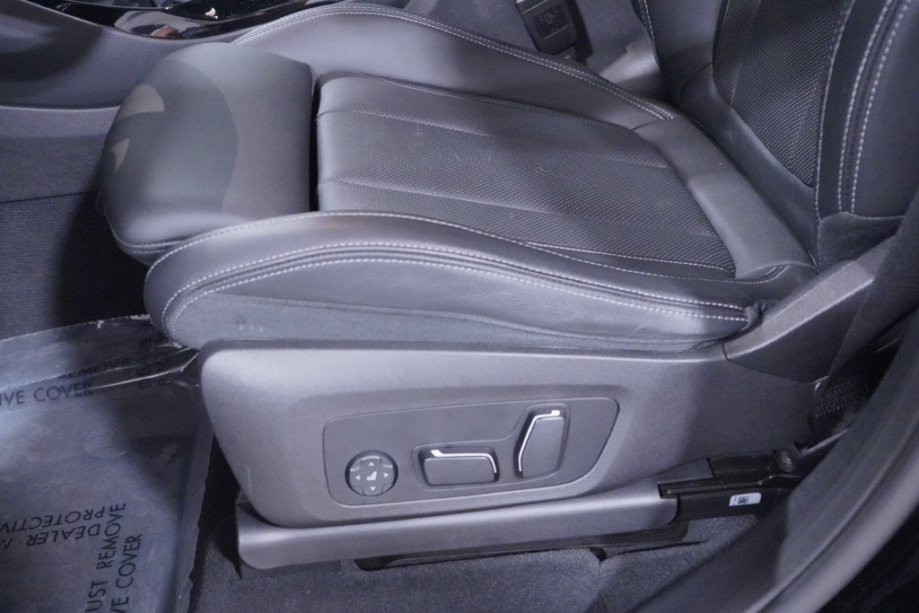 Used 2024 BMW X3 sDrive30i w/ Convenience Package RWD image 8