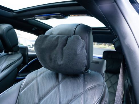 Used 2022 Mercedes-Benz Maybach S 680 4MATIC image 38