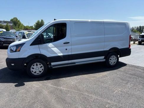 Certified 2025 Ford Transit 250 Low Roof w/ Exterior Upgrade Package RWD image 6