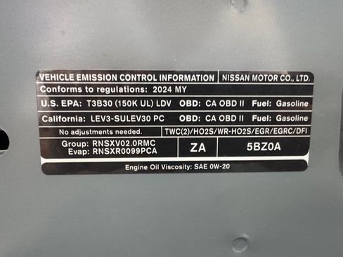 Used 2024 Nissan Sentra SV FWD image 20