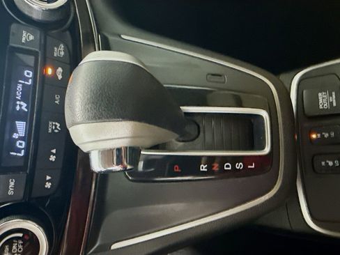 Used 2016 Honda CR-V EX-L image 16