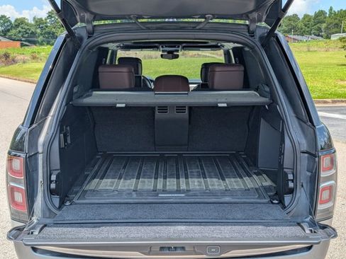 Used 2019 Land Rover Range Rover LWB SV Autobiography AWD/4WD image 11