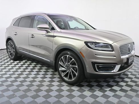 Used 2019 Lincoln Nautilus Reserve w/ Ultimate Package AWD/4WD image 8