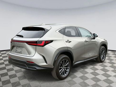 Used 2025 Lexus NX 350 AWD image 2