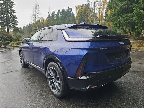 New 2026 Cadillac Lyriq Premium Sport image 3