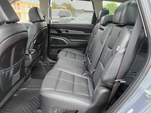 Used 2025 Kia Telluride SX image 19