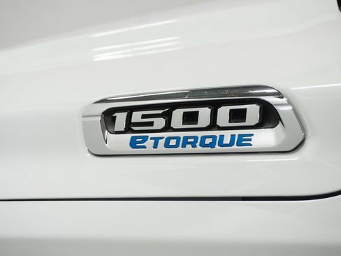 Certified 2022 RAM 1500 Big Horn image 9