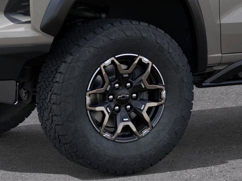 New 2026 Chevrolet Colorado ZR2 w/ Technology Package image 9