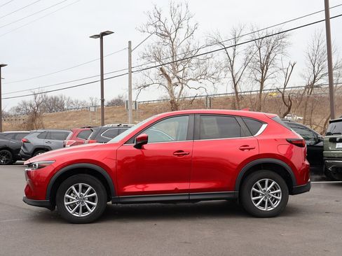 Used 2022 MAZDA CX-5 AWD 2.5 S w/ Preferred Package image 4