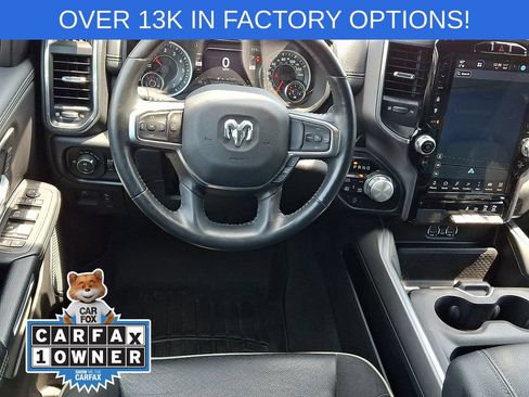 Used 2023 RAM 1500 Laramie AWD/4WD image 2