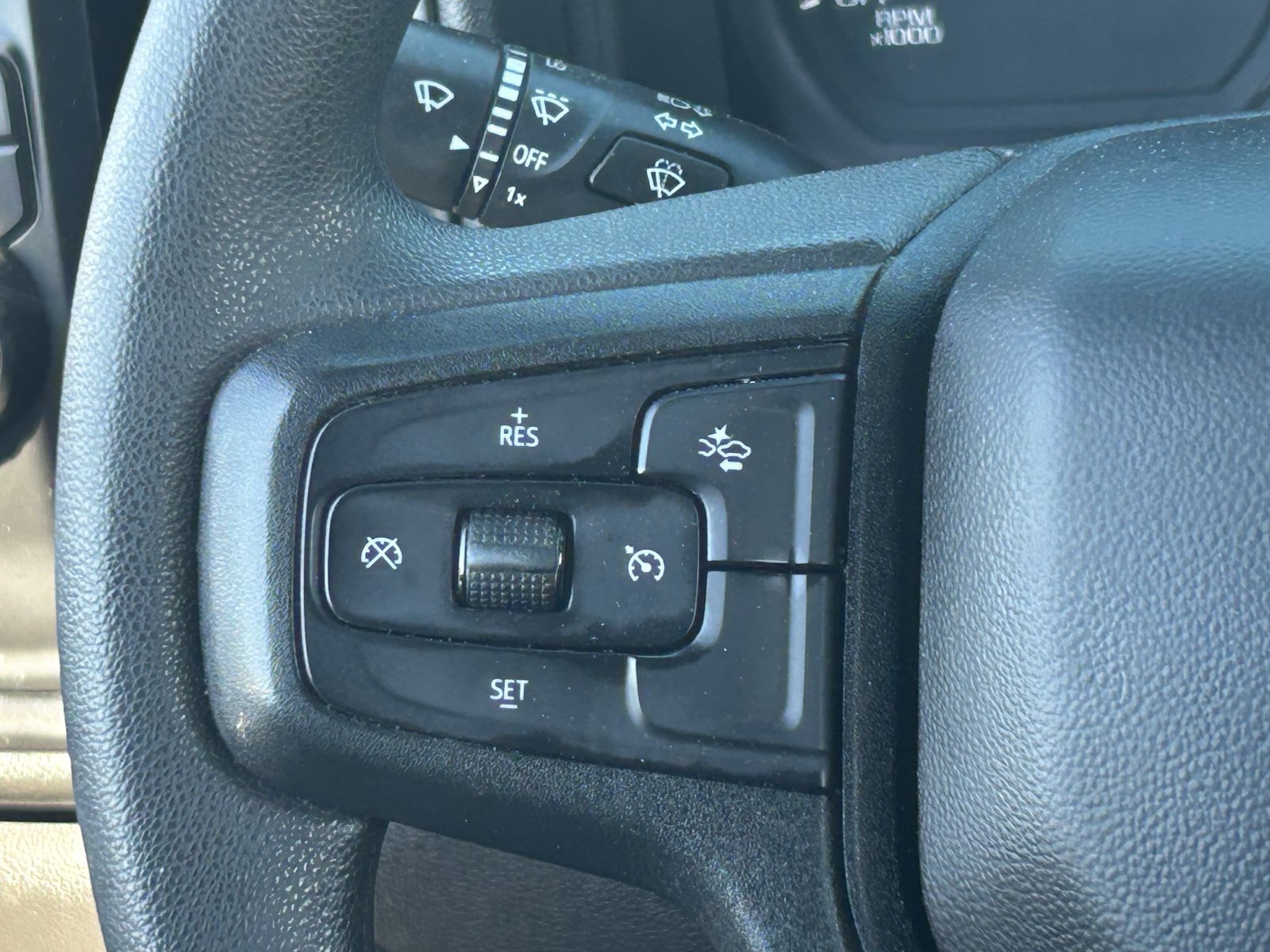 Certified 2022 Chevrolet Silverado 1500 Custom RWD image 22
