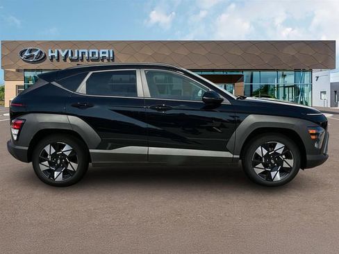 New 2025 Hyundai Kona SEL image 9