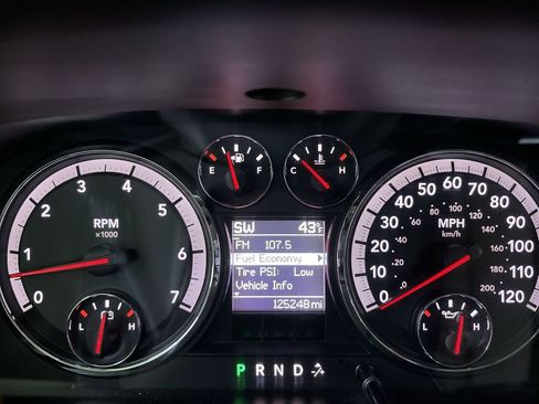 Used 2011 RAM 1500 Laramie w/ Protection Group image 20